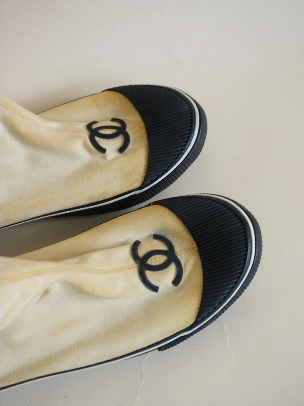 Vintage Chanel Ivory Cotton / Black Rubber Ankle Booties - Size 39 AS IS